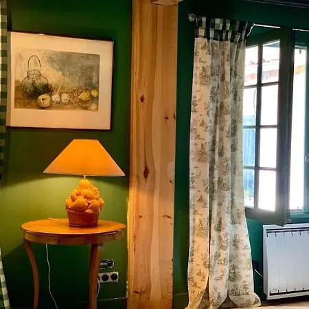 Villa Vignoble Et *
